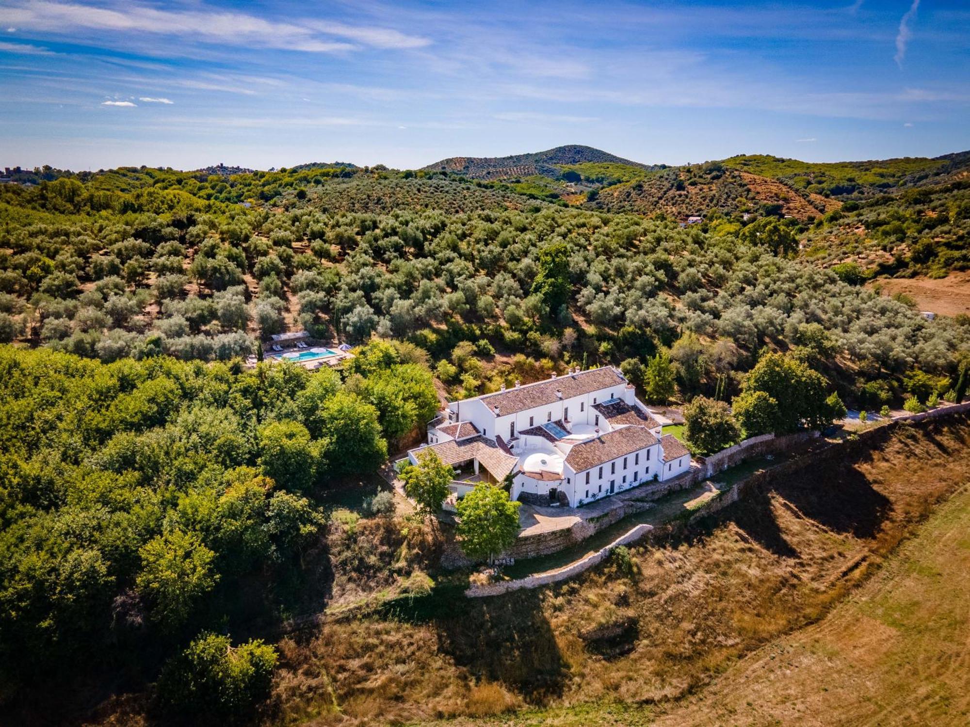 Los Pozos De La Nieve Constantina Bagian luar foto